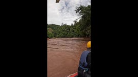 Tourists capsize while trying white water rafting