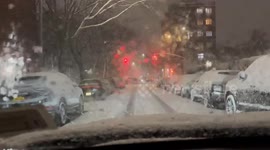 US: Winter Storm Hits Mid-Atlantic And Northeast With Snow And Freezing Temperatures 5