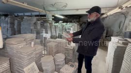 Tunisia: Tunisian artisans preserve the Andalusian tile tradition
