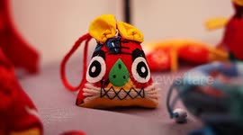 China: Handmade Folk Fabrics