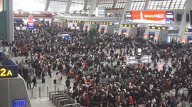 China: Spring Festival Travel Back Home in Hangzhou