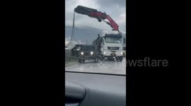 Palestine: Israeli forces add new concrete blocks at the Beit Furik checkpoint east of Nablus