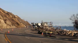 US: A drive through the Palisades Fire evacuation zone on Pacific Coast Highway 1