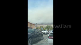 US: Hughes Fire Breaks Out Near Lake Castaic, Prompting Evacuation Of Thousands 6