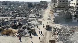 Palestinians prepare to welcome displaced people returning from southern Gaza