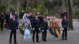 Germany: Tribute to the victims of the knife attack in Aschaffenburg park