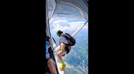 Relaxed skydiving over scenic Hainan, China