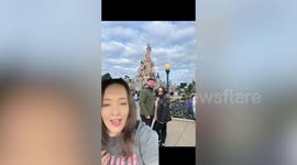 Mum lost 6.5 stone after holiday photos at Disneyland left her feeling