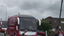 Wales football team receive welcome party from primary school