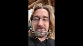 Magnet Near CRT Monitor Makes Pretty Colors