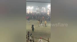 Emergency services arrive at scene of stampede that killed 17 at Indian festival