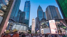 Spring Festival and new visa policy attract int'l visitors to China