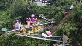 FOREIGN TOURISTS AMAZED BY TOURISM IN LEMBANG