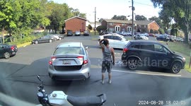 Would-Be Thief Tries to Fit Motorcycle in Trunk