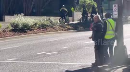 US: Trump-supporting family appears near Anti-Trump protest in Portland