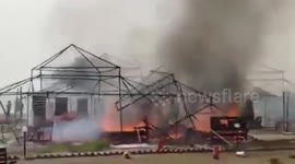 Fire destroys 15 tents at India's mass bathing festival