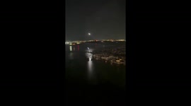Search continues after plane and US Army helicopter collide in Washington D.C., USA