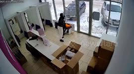 Woman crashes Audi into pickup point in Uryupinsk