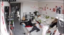 House shakes during earthquake in Ningxia, China
