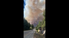 Massive forest fire spreads rapidly in El Bolsón, Argentina