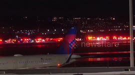 US: Downloaded black boxes data identifies more victims following DC aircraft collision