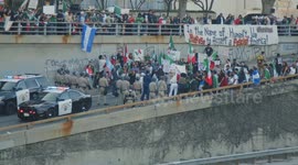 US, Los Angeles: Downtown LA Anti Immigration Enforcement Protesters and Police Face Off Part 4