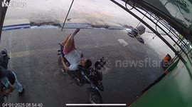 Man falls after motorcycle moves in Santarém, Brazil
