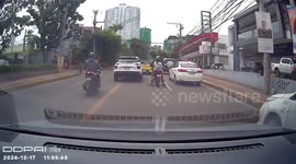 Dashcam captures motorcycle overturning in Cebu, Philippines