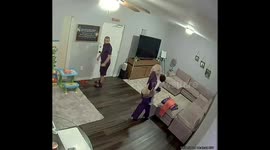 Funny moment of slipping with baby in Miami