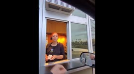 Man surprises Starbucks employees with cash gifts in Las Vegas, USA