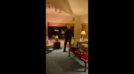 Father’s VR adventure leads to unexpected mishap in San Francisco, California, USA