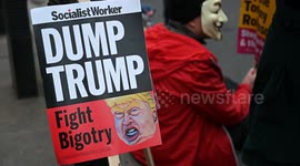 Socialist Worker, Dump Trump. Fight Bigotry
