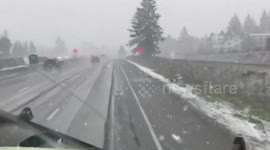 US: Freezing Temperatures Hit Western Washington as Crews Work Around the Clock