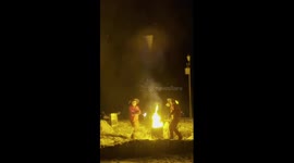 Mesmerizing molten iron fireworks in N China