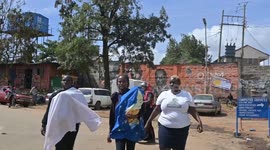 Kenyan program empowers slum women through crafts, psychosocial support