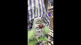 Creepy clown stand off