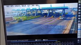 CCTV Footage Shows Chilling Moment of Lorry Ramming into Jeep at Karnataka Toll Gate, One Dead