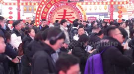 China ushers in Lunar New Year with holiday spending boom