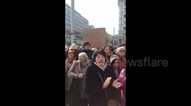 Serbia: Pensioners gather in Belgrade to support students