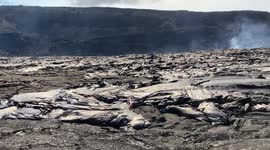 US: Geologists Land Inside Kīlauea Crater to Collect Lava as Eruption Continues