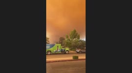 Oroville, CA: Raging wildfire leads to dense smoke enveloping the sky