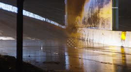 US, Los Angeles: Highland Park Freeway Flooding