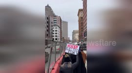 US: Protesters in Columbus Chant ‘Deport Elon’ in Fiery Demonstration