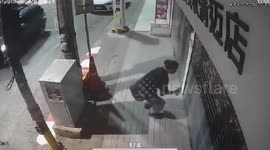 Chinese tourist arrested for 'vandalising shop' in Thailand