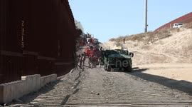 US: U.S. Marines Reinforce Southern Border with Concertina Wire