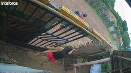 Gate Suddenly Falls on Woman