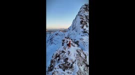 Majestic T-Rex Conquers the Snowy Peaks – A Prehistoric Winter Wonderland!