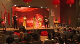 Chinese art troupe brings