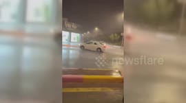 Saudi Arabia: Heavy Rains and Hail Hit Al Zulfi in Riyadh Province, Saudi Arabia