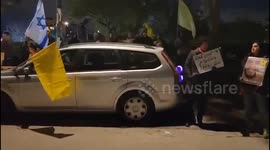 Israel: Israeli settlers are currently protesting in Tel Aviv, demanding the completion of the prisoner exchange deal with the Palestinian resistance